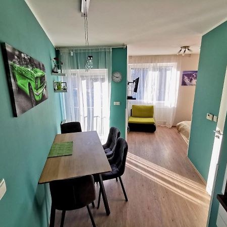 Apartman Mustang Klinovec Loučná pod Klínovcem Exterior foto