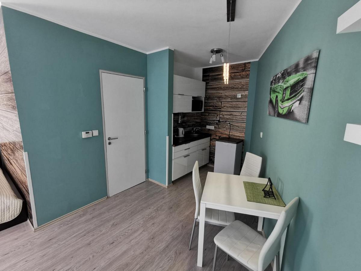 Apartman Mustang Klinovec Loučná pod Klínovcem Exterior foto